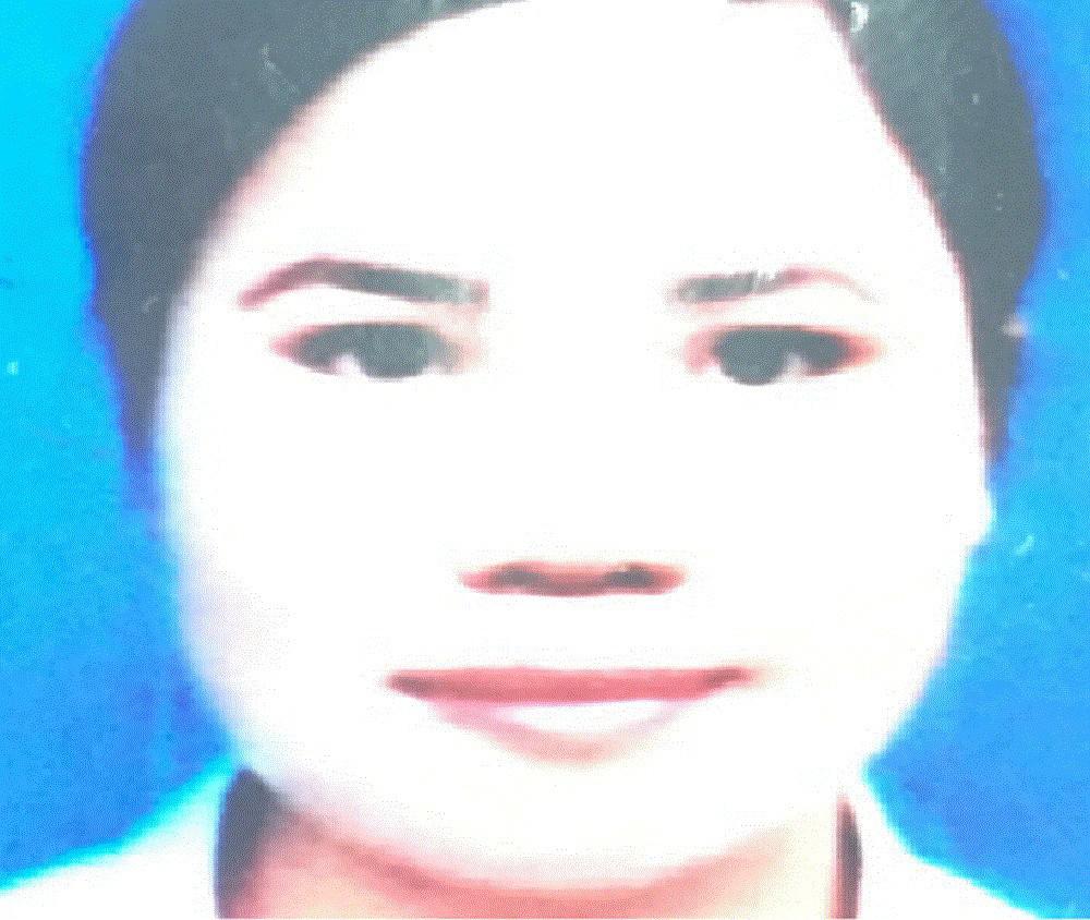 “Nữ quái” chuyên lừa đảo bất ngờ ra đầu thú cùng... giấy mang thai - 1