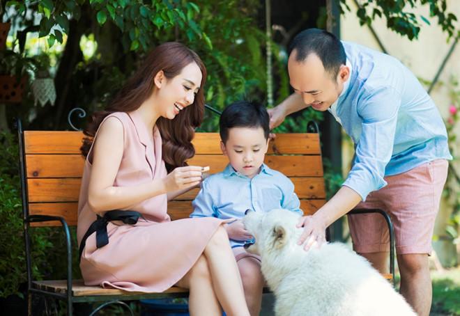 Sau 7 năm nên duyên vợ chồng, Tiến Luật vẫn dành cho Thu Trang trọn vẹn một tình yêu - 2