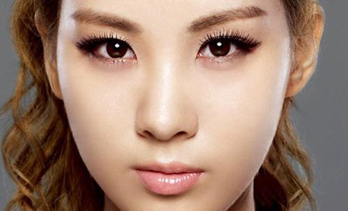 Nhìn loạt sao dưới đây, bạn sẽ hiểu chân mày đẹp quan trọng đến nhường nào - 14