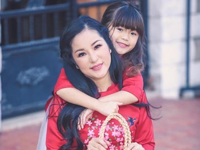 Sau lùm xùm với chồng cũ, Thúy Nga hạnh phúc với cuộc sống đơn thân bên con gái
