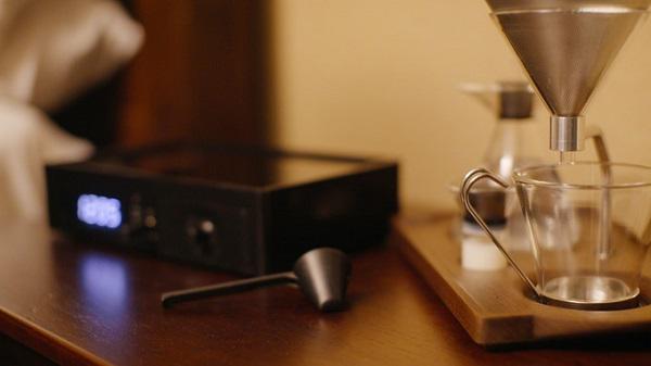 View - Chiếc đồng hồ biết pha cafe độc đáo: Sản phẩm cực chất dành cho những chú sâu ngủ