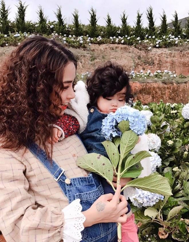 Hải Băng chính thức xác nhận mang bầu lần 2 khi con gái đầu còn chưa tròn 1 tuổi - 1