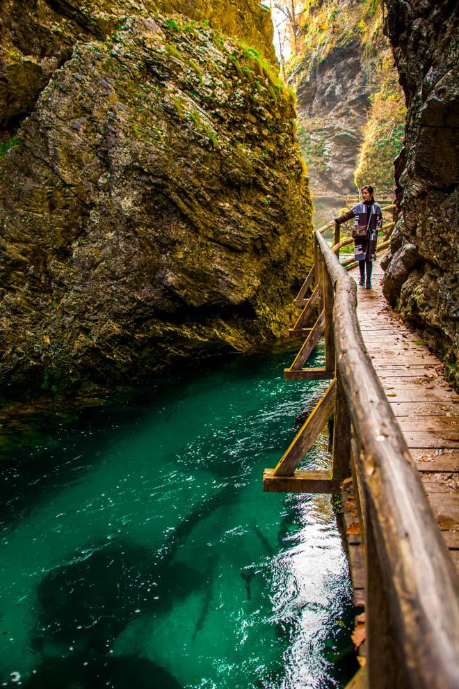 Nín thở trong một màu xanh tuyệt đẹp ở Slovenia - 8