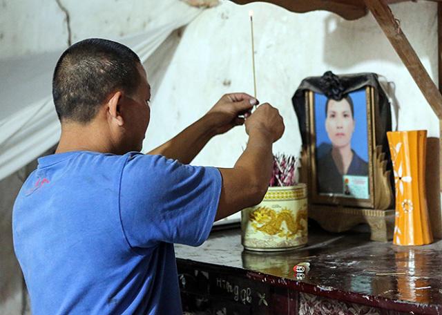 Một ngày amp;#34;xoay như chong chóngamp;#34; của ông bố một mình nuôi 8 con - 3