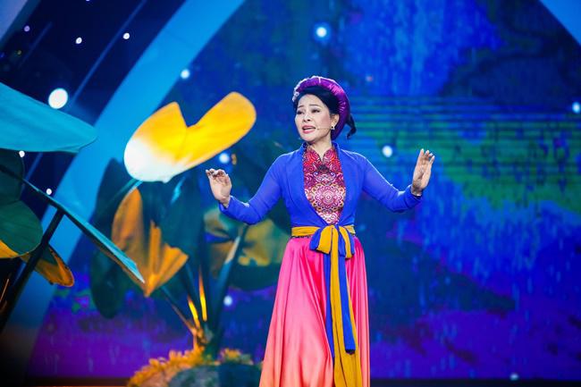 Ngọc Sơn xuất hiện bảnh bao, Phi Nhung hút hồn với áo dài trắng - 8