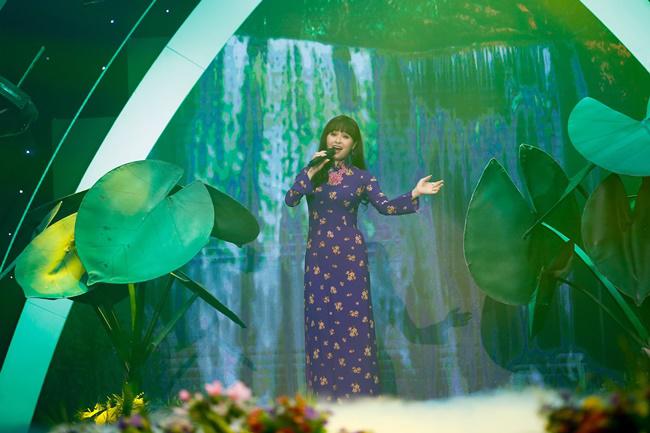 Ngọc Sơn xuất hiện bảnh bao, Phi Nhung hút hồn với áo dài trắng - 14