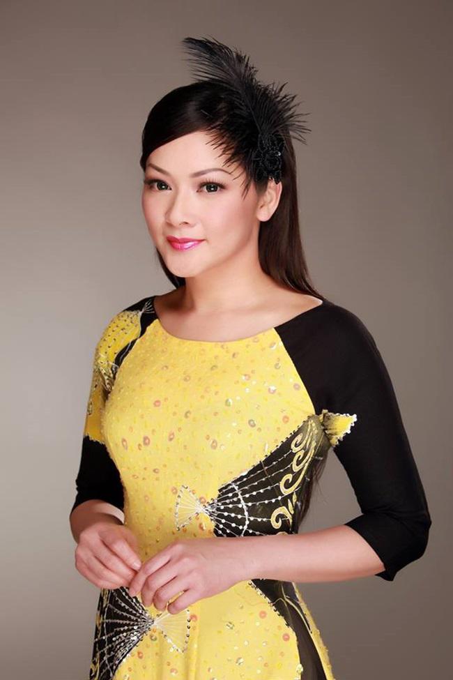 Như Quỳnh tiết lộ lý do gọi “chị” xưng “em” với mẹ - 4