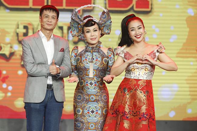 Ốc Thanh Vân khóc nức nở cho biết sức khỏe giảm sút, bố lại vừa qua đời - 1