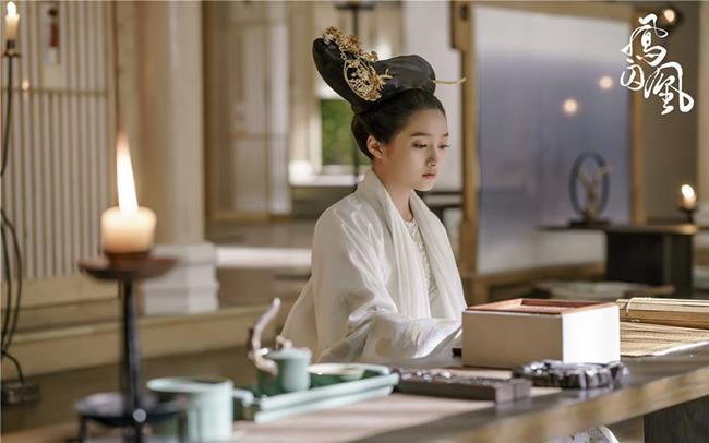 Phim cổ trang amp;#34;no gạchamp;#34; vì thoại đi trước, người... lả lướt theo sau - 3