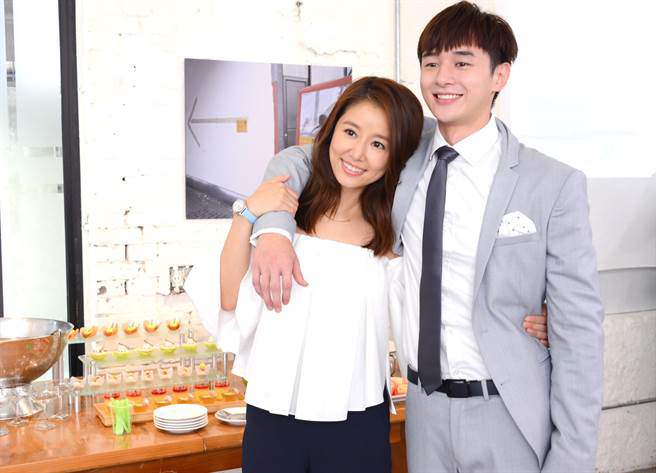 Vào vai thiếu nữ 18 tuổi, Lâm Tâm Như bị chỉ trích vì amp;#34;cưa sừng làm nghéamp;#34;, yêu trai trẻ - 3