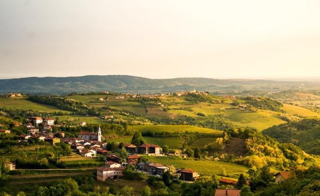 Nín thở trong một màu xanh tuyệt đẹp ở Slovenia - 3