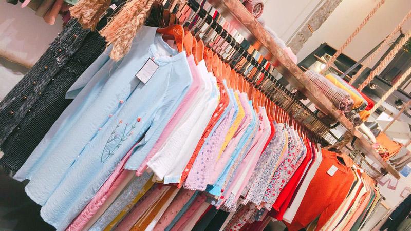 Tết năm ngoái áo dài cách tân bị chê “mắm tôm trộn socola” nhưng năm nay vẫn cực hot! - 4