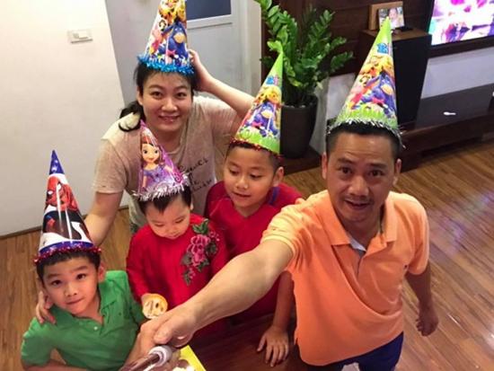 Cuộc sống đáng mơ ước với vợ đẹp, con ngoan của chàng diễn viên thấp bé Bình Trọng - 15