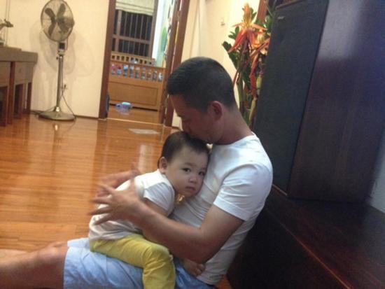Cuộc sống đáng mơ ước với vợ đẹp, con ngoan của chàng diễn viên thấp bé Bình Trọng - 13