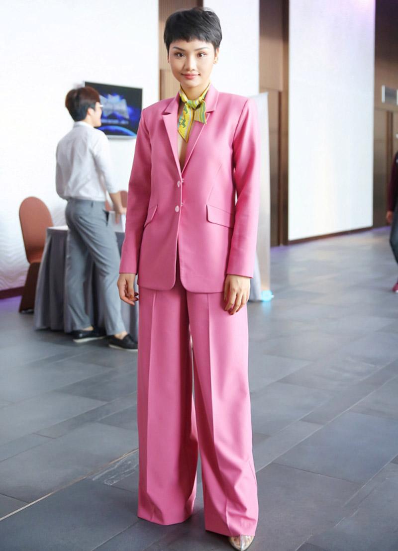 Nếu không muốn bị chê amp;#34;lùn một mẩuamp;#34;, đừng mắc những lỗi trang phục sau - 1