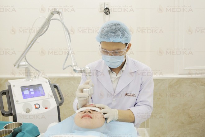 Chỉ còn 1 tuần là đến Tết, chị em phải làm gì để đánh bay nám trong 1 nốt nhạc? - 2