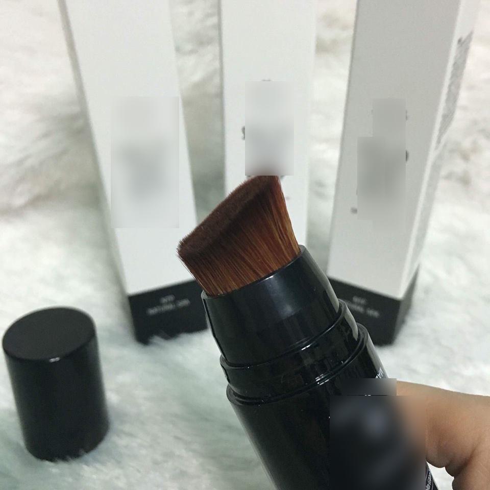 amp;#34;Chỉnhamp;#34; Kỳ Duyên cẩn thận về mỹ phẩm không rõ nguồn gốc, Trang Trần đăng đàn giải thích? - 1