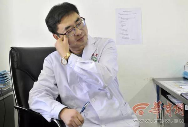 Tâm sự nặng trĩu lòng gửi con của ông bố làm bác sĩ: amp;#34;Hãy tha thứ cho bố mẹamp;#34; - 1