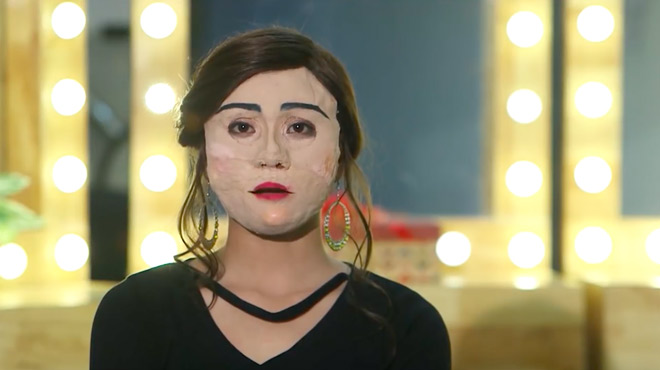 Từ chối hẹn hò phút trước, phút sau chàng trai hối hận vì cô gái quá xinh - 1