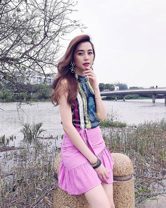 Sao Việt 24h: “Chết cười” cảnh con trai Phan Hiển - Khánh Thi lấy quần của bố để mặc - 15