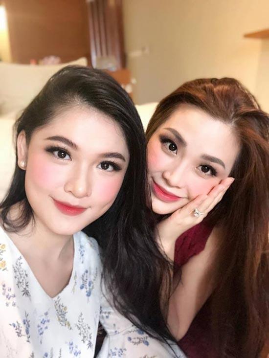 Sao Việt 24h: “Chết cười” cảnh con trai Phan Hiển - Khánh Thi lấy quần của bố để mặc - 8