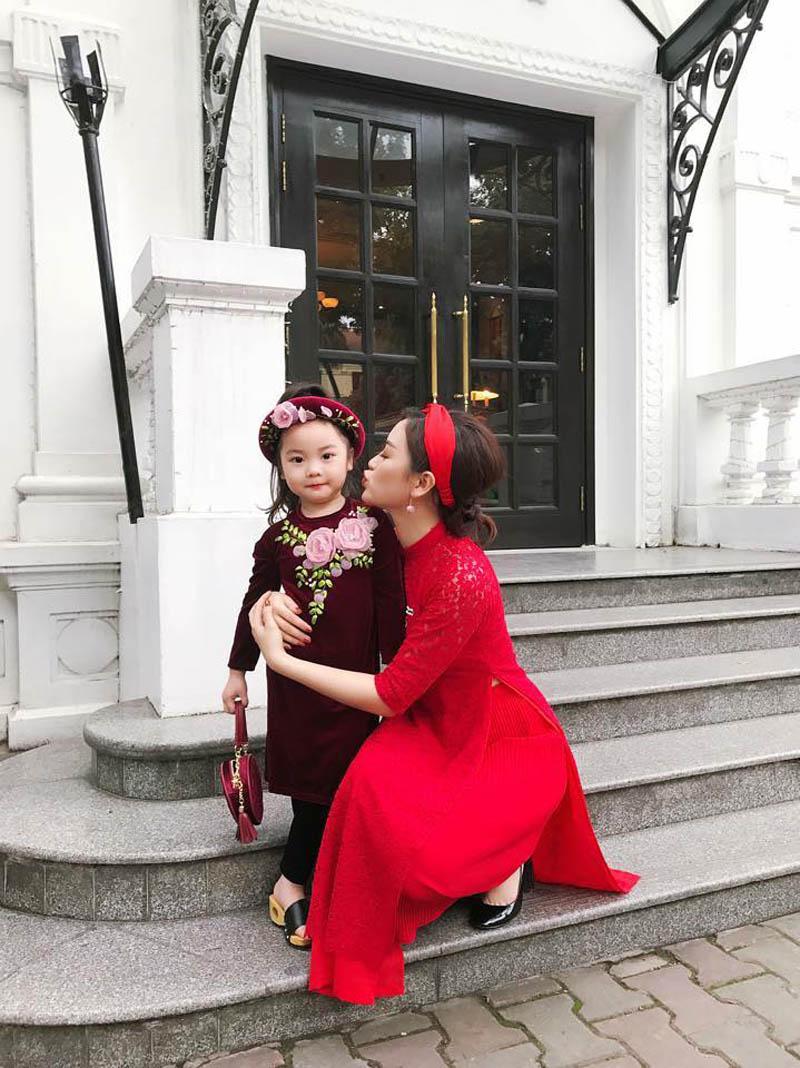 Áo dài dành cho bé cũng đắt hàng không kém của mẹ - 8