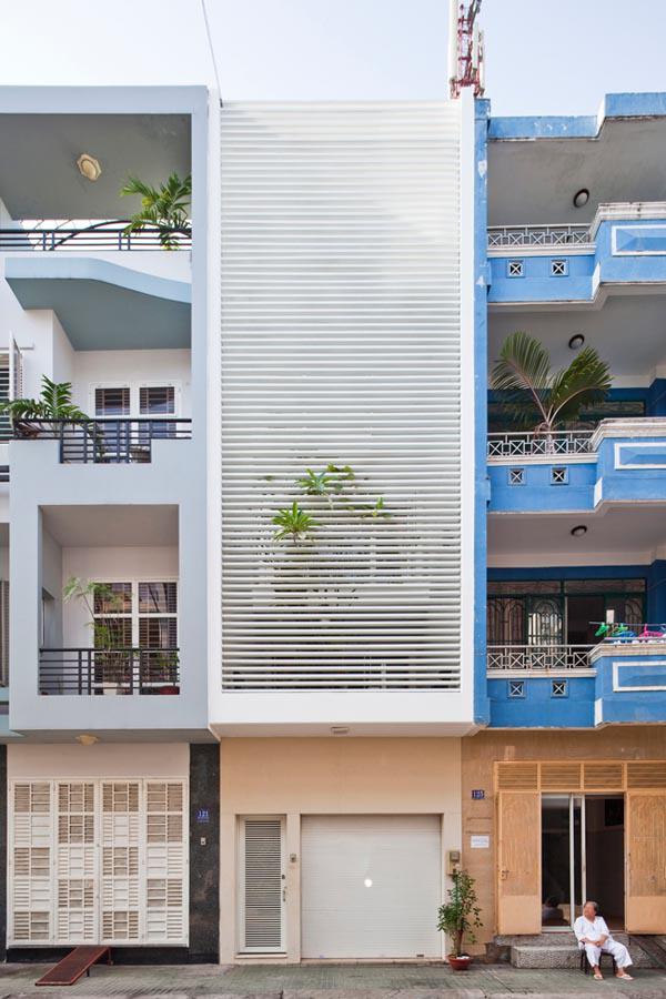 can nha o ben nghe co gi hay ma bao ngoai thi nhau “mo xe”? - 1