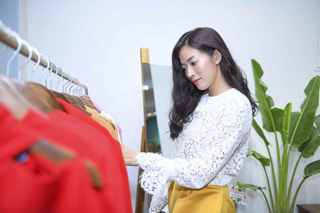 Jennifer Phạm được chồng hết mực chiều chuộng, hộ tống đi sự kiện - 14