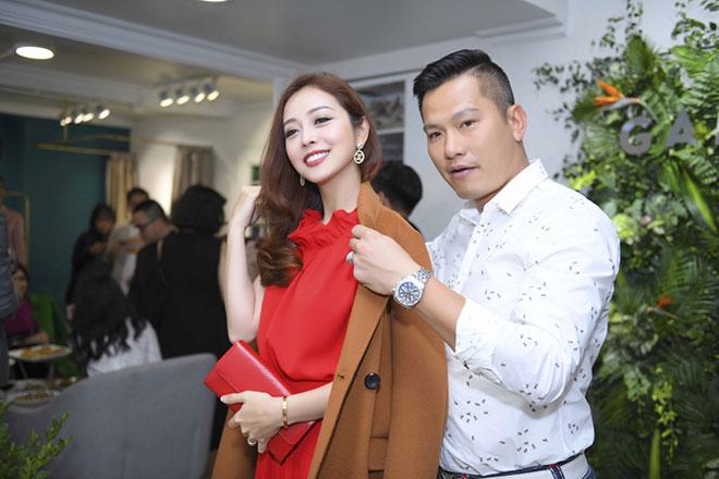 Jennifer Phạm được chồng hết mực chiều chuộng, hộ tống đi sự kiện - 3