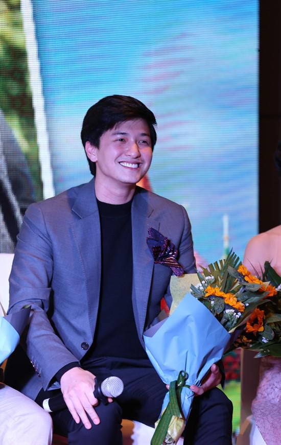 Thanh Mai tự tin diện đầm ôm sát đầy quyến rũ, lại amp;#34;hẹn hòamp;#34; Chi Bảo sau 8 năm - 7