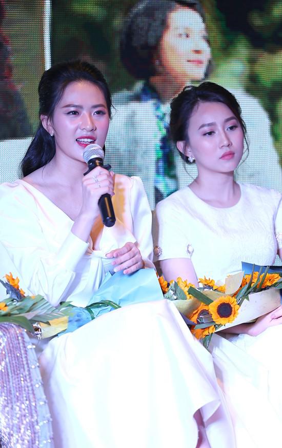 Thanh Mai tự tin diện đầm ôm sát đầy quyến rũ, lại amp;#34;hẹn hòamp;#34; Chi Bảo sau 8 năm - 8