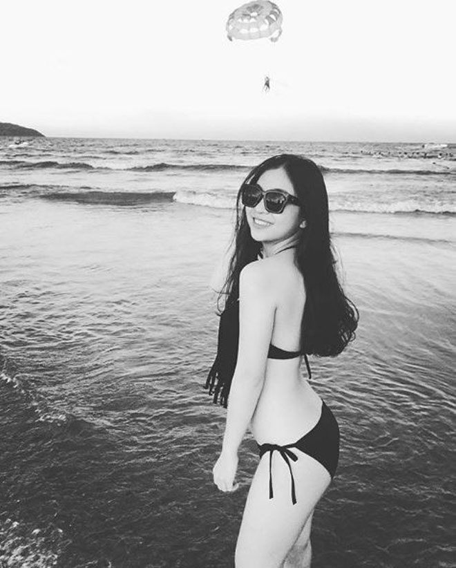 Bạn gái đẹp mơn mởn của “ngôi sao sáng chói” U23 Việt Nam - 5