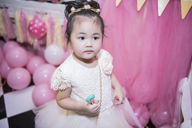 Maya mất cả tháng trời để chuẩn bị cho sinh nhật tròn 3 tuổi của con gái - 4