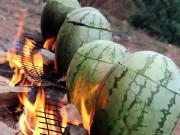 Bếp Eva - Gà nướng trong dưa hấu - độc đáo từ cái tên tới cách làm khiến triệu người tò mò