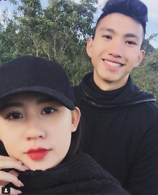 Nhiều cô gái amp;#34;vỡ mộngamp;#34; khi các chàng cầu thủ U23 đã có người yêu xinh đẹp thế này! - 5