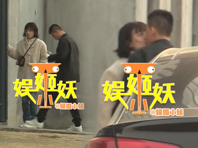 Bắt gặp Trư Bát Giới Âu Hào hôn Ảnh hậu Cbiz ngay trên phố bất chấp mọi người