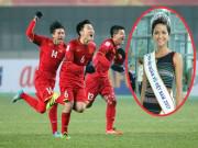 Làng sao - Nóng: Hoa hậu H'Hen Niê và dàn sao cổ vũ nồng nhiệt U23 Việt Nam trong trận quyết đấu