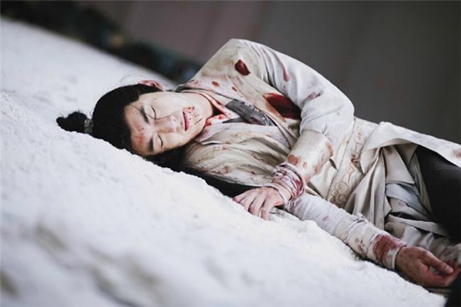 Trớ trêu phim Hoa ngữ: Sao bị amp;#34;ăn hànhamp;#34; tơi tả thì khán giả càng... mở tiệc ăn mừng - 7