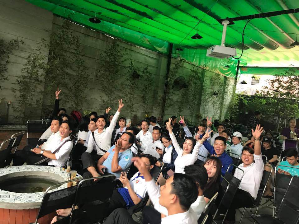 U23 Việt Nam chiến thắng xuất thần, triệu triệu người hâm mộ vỡ òa cảm xúc vui sướng - 13