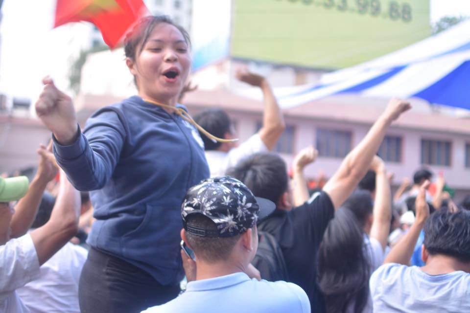 U23 Việt Nam chiến thắng xuất thần, triệu triệu người hâm mộ vỡ òa cảm xúc vui sướng - 11