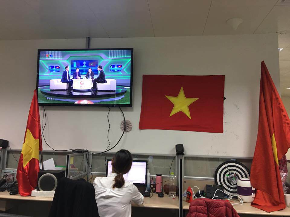 U23 Việt Nam chiến thắng xuất thần, triệu triệu người hâm mộ vỡ òa cảm xúc vui sướng - 27