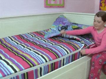 Cả đời không cần gấp chăn, giường lúc nào cũng gọn nhờ bộ chăn ga khóa kéo cực tiện