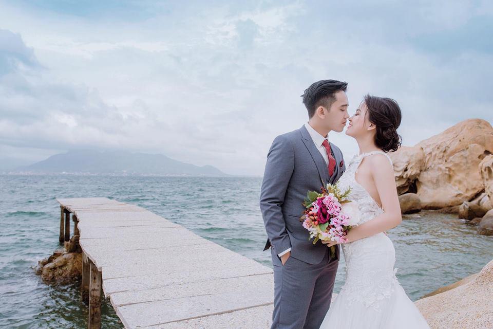 Anh chồng “khóc như mưa” giữa đám cưới suýt bị bố mẹ vợ từ chối vì thấy trẻ, đẹp trai - 10