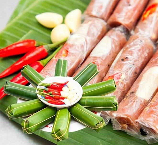 Về quê thủ môn Bùi Tiến Dũng có đặc sản gì ngon? - 1