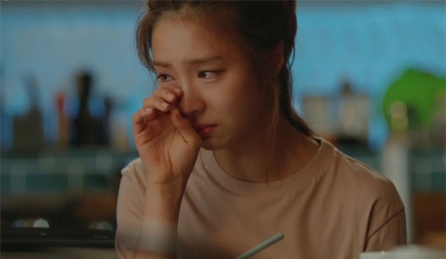 Tôi bật khóc khi nhận được chiếc nhẫn của người yêu cũ - 1