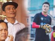 Làm mẹ - Người cha nghèo của thủ môn Bùi Tiến Dũng: "Tôi là người đầu tiên dạy con chơi bóng, vắt bóng"