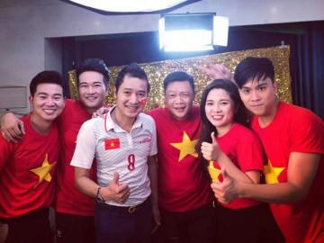 Thảo Vân, Quang Thắng, danh thủ Hồng Sơn và gần 50 nghệ sĩ hát vang Tôi yêu bóng đá