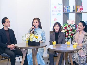 Ca sĩ Mỹ Dung tái xuất bên chồng và 2 con trai sau 5 năm ở ẩn