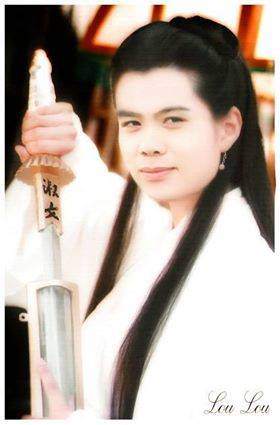 Cười té ghế với loạt ảnh chế biến các cầu thủ U23 Việt Nam thành mỹ nữ - 13