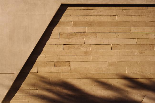 nha "ruong bac thang" xay 7 nam moi xong gay xon xao trong gioi kien truc - 13